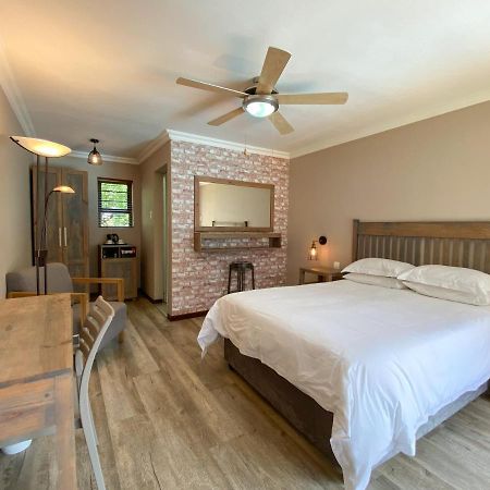 ג'ורג' Loerie Guest Lodge מראה חיצוני תמונה