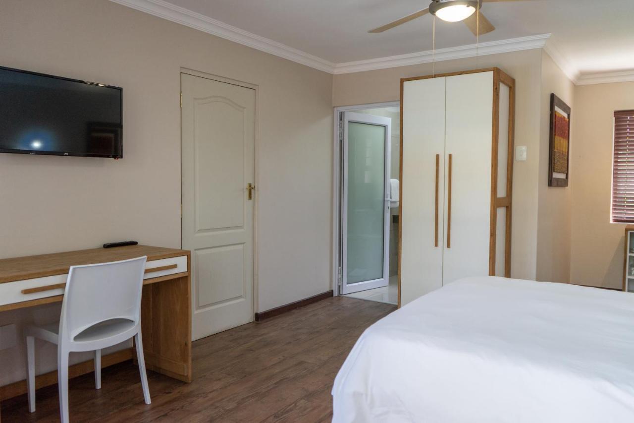 ג'ורג' Loerie Guest Lodge מראה חיצוני תמונה