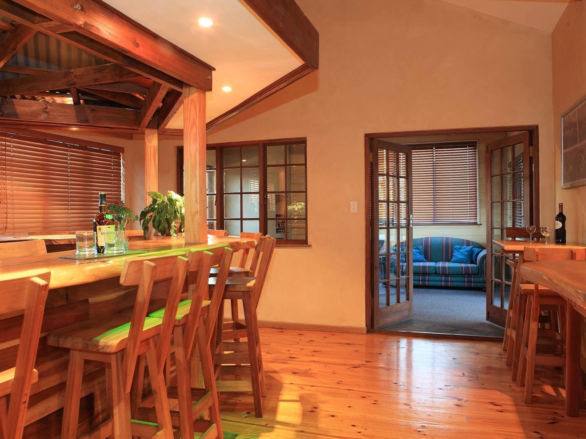 ג'ורג' Loerie Guest Lodge מראה חיצוני תמונה